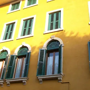 Romeo Design 2*, Verona Italia